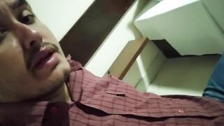 Dad Davizão preaching to a greedy ass