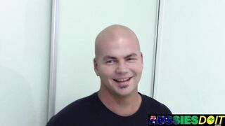 Muscled Aussie Colton Penetrates Xavier Edible Pink hole