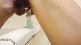 アナルオナニーで連続絶頂！バックが一番気持ちいい