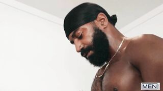 STUDS - Bearded Stud Shadow Bites Felix Fox's Neck Before Putting Him On His Knees To Screw His Face