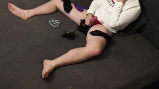 Crossdresser wearing and fapping in step moms underpants