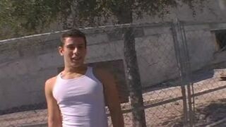 Platinum-Blonde gay-for-pay bait hooks another chap for us